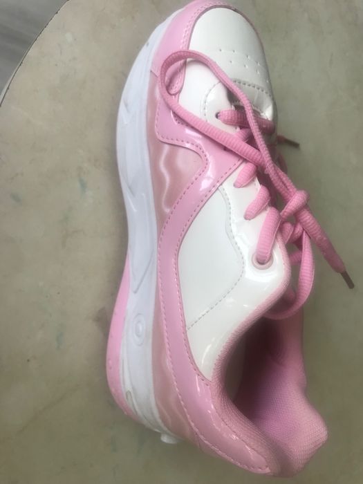 Детски гуменки нови