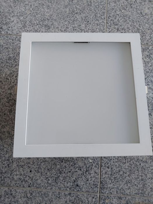 Лед лампи за вграждане