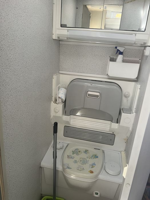 Se vinde rulota full mobilata, totul functional (cititi descrierea)