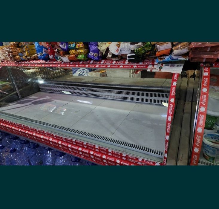 Холодильник для магазина