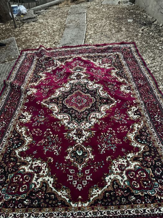 продам ковры разные