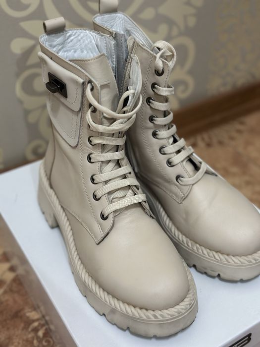 Продаются обуви демисезон