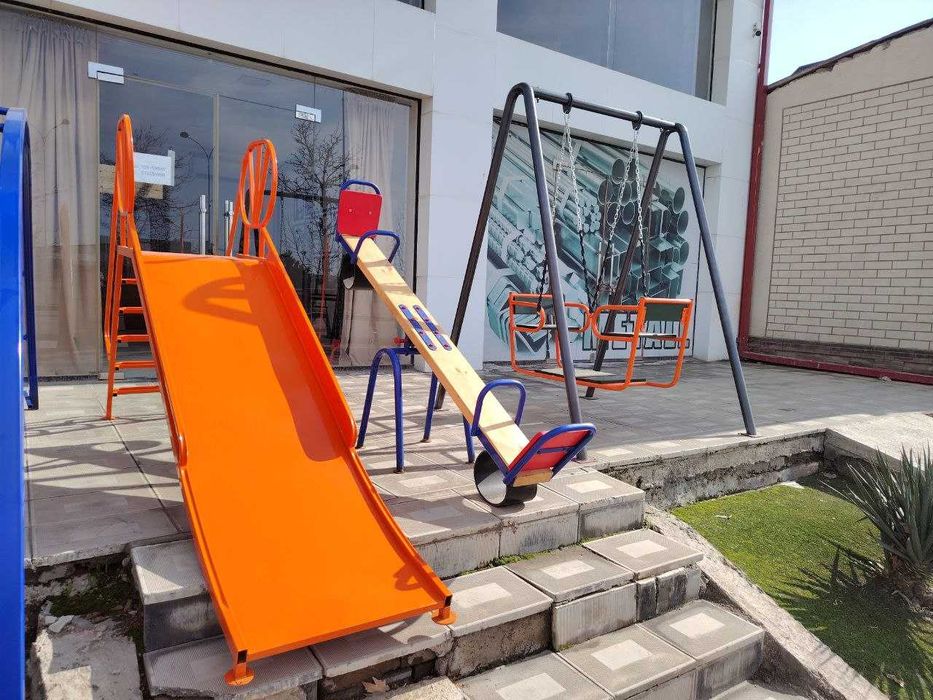 Новые детские качели-балансир (качалка) — дерево и металл