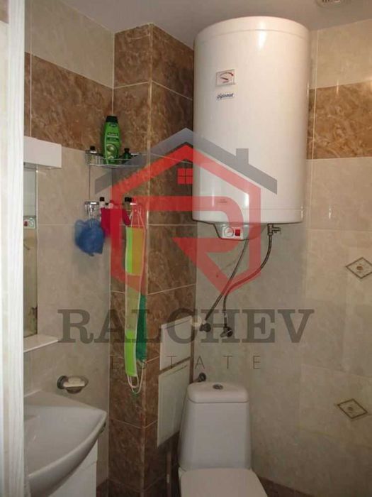 Под наем 2-стаен до Операта