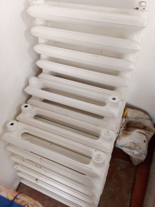 Продаю батареи в хорошем состоянии