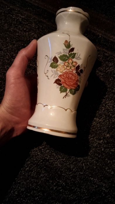 Ваза для цветов красивая