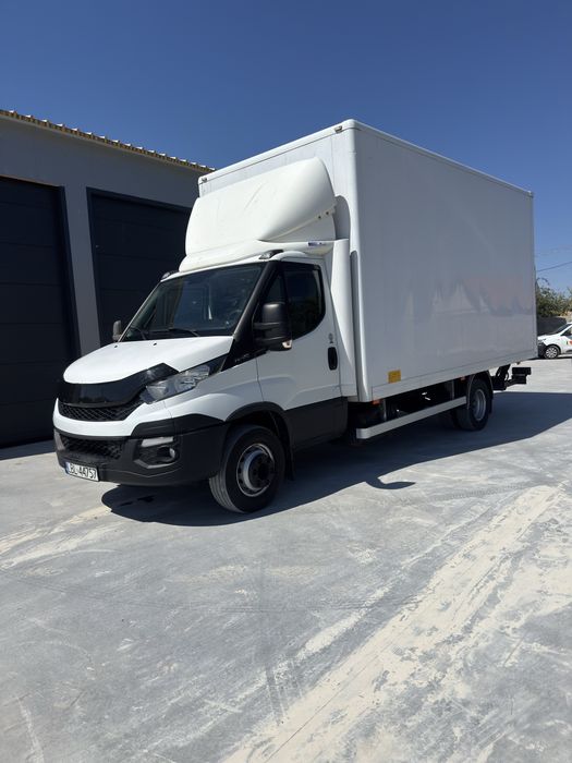 Iveco 72C17 motor 3000 cub cu lift de 1,5t climatronic