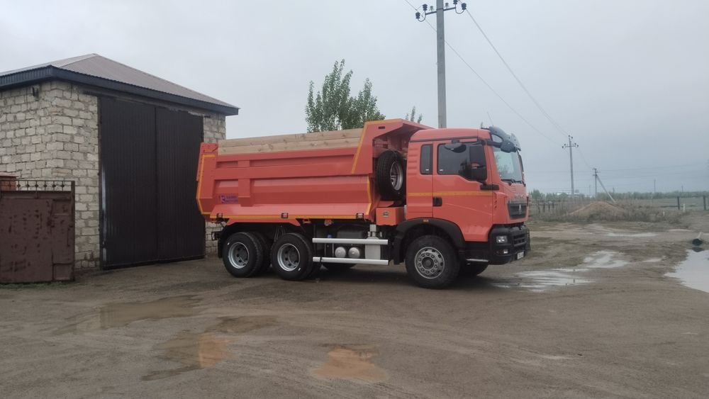 Услуги самосвалы HOWO FAW
