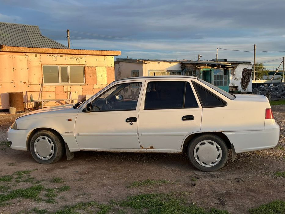 Продам машину 2013 года