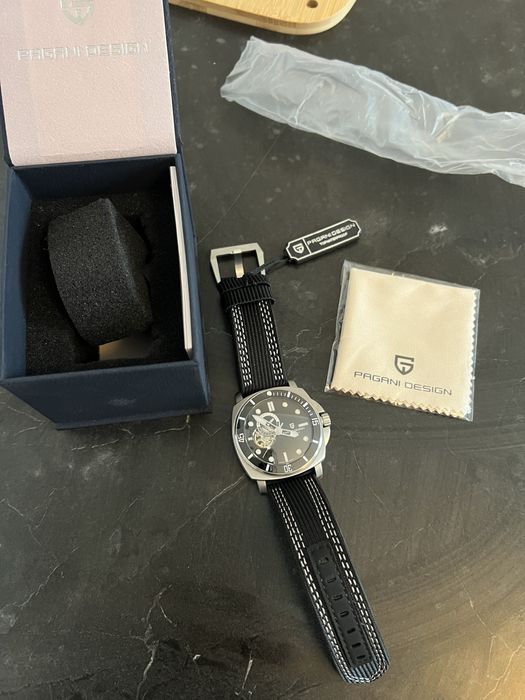 Часовник Pagani design