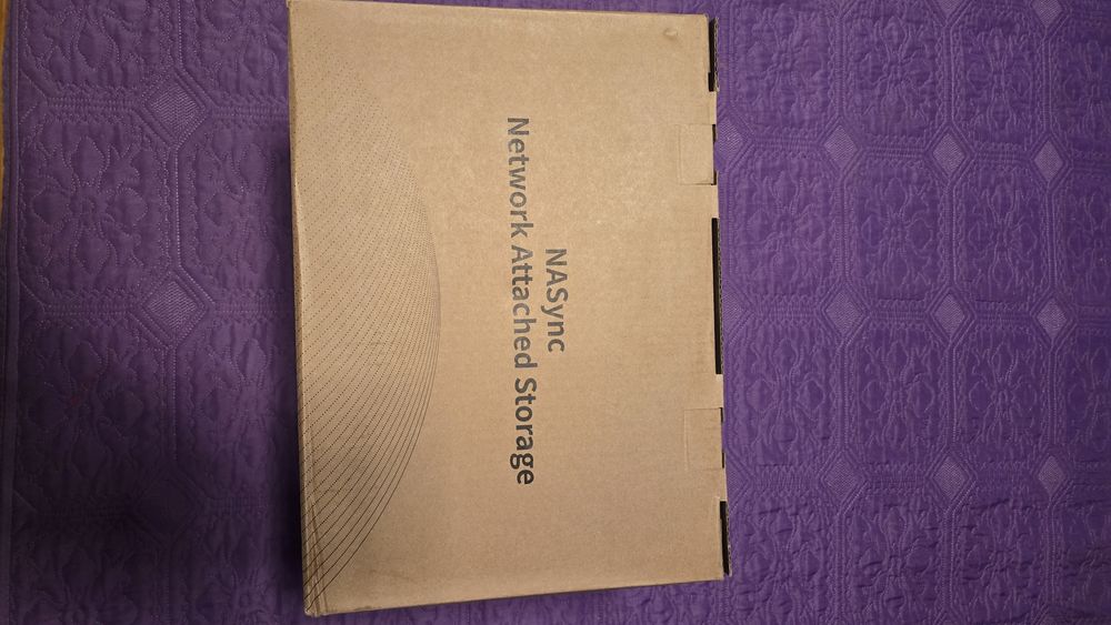 Network Attached Storage UGREEN NASync DXP4800 Plus cu procesor Intel