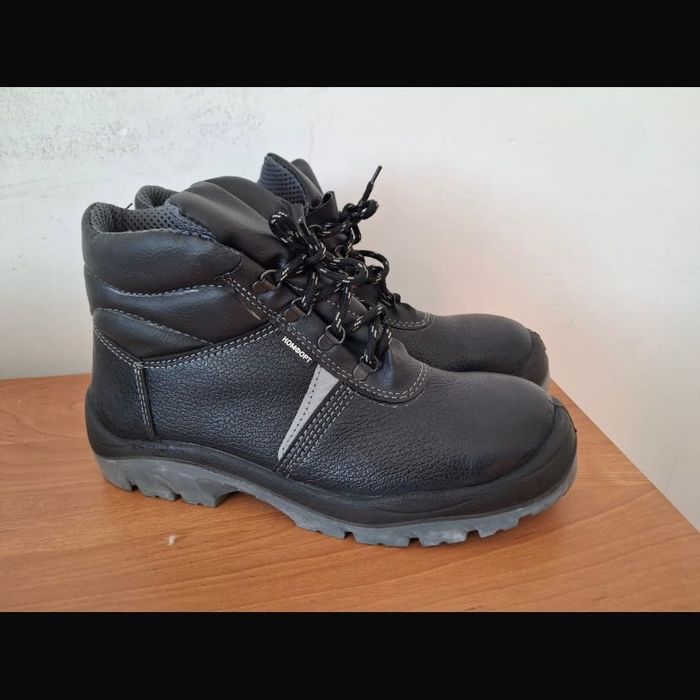 Рабочие ботинки, спецобувь, берцы