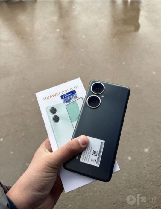 Huawei nova i 11