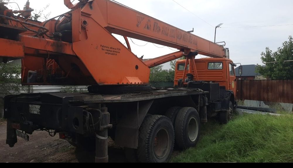 Продам автокран Камаз Российский