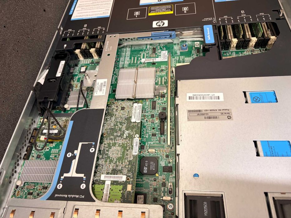 HP ProLiant DL360 G7 – 2x X5650, 12GB RAM, 4x 1GbE, Smart Array P410i, 8Gb FC HBA, 2x 460W сървър