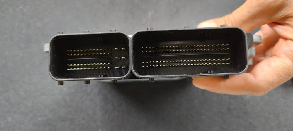 Calculator ecu chit pornire BMW motor B47 ,cutie automată