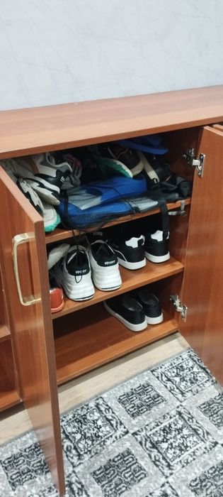 Прихожка для узких коридоров