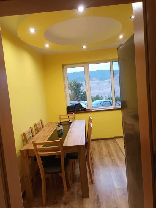 Продава се Тристаен апартамент в Бобов дол - 80 кв.м за 638 €/кв.м - Снимка #4