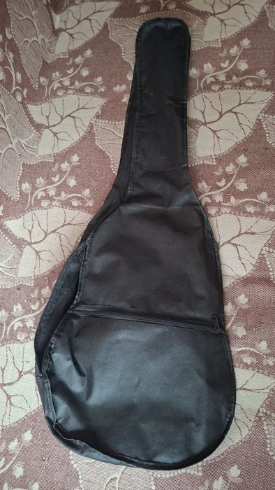 Гитара новая продаётся