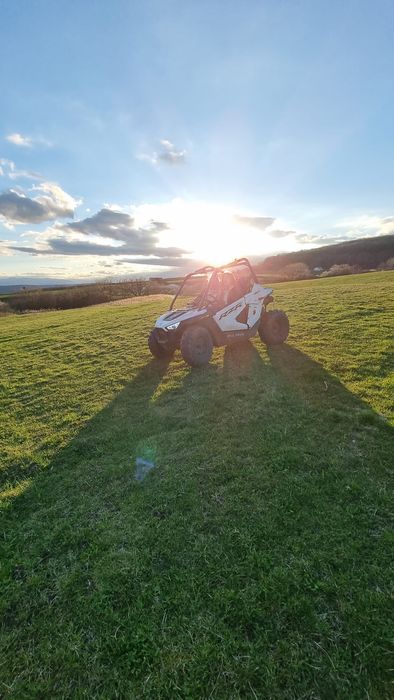 Polaris rzr 200 luat din reprezentanta cluj, se ofera fact