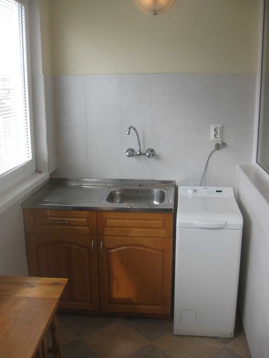 Дава се под наем Едностаен апартамент в София, Павлово - 24 кв.м за 249.9 € - Снимка #4