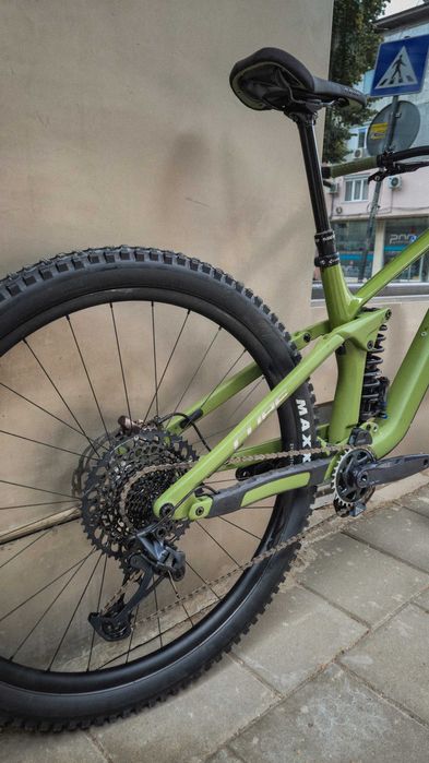 ЧИСТО НОВ Cube Stereo One:77 C68X TM 29