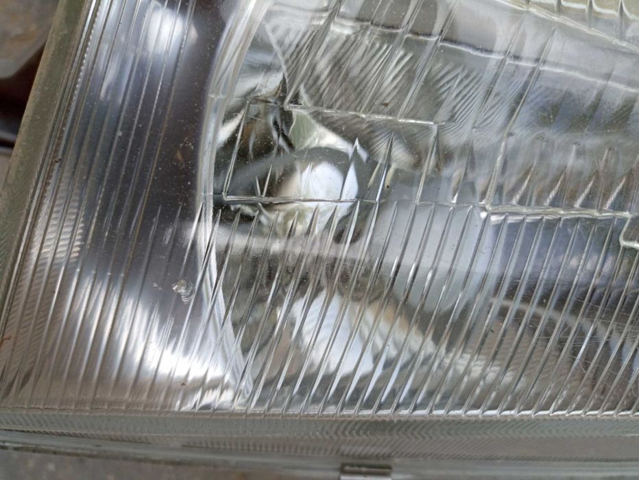 Фара на нексия 1