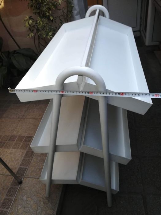 2 броя цветарници