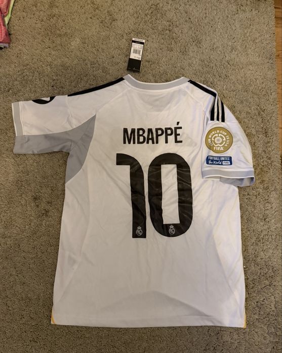 Tricou Mbappe real madrid