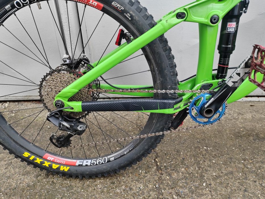 Bicicleta full suspension Trek remedy 8