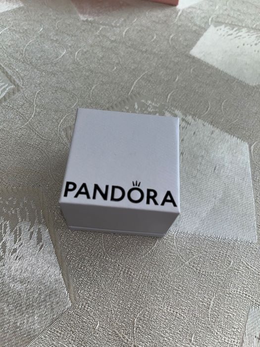 Висулка “Пандора” с формата на сърце с цветя