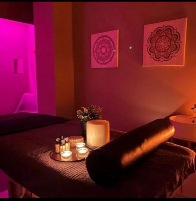 Профессиональные мастера массажа спа салон