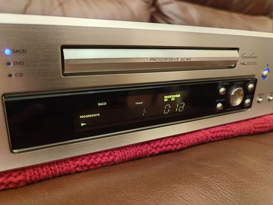 Onkyo Integra SACD DVD-A player