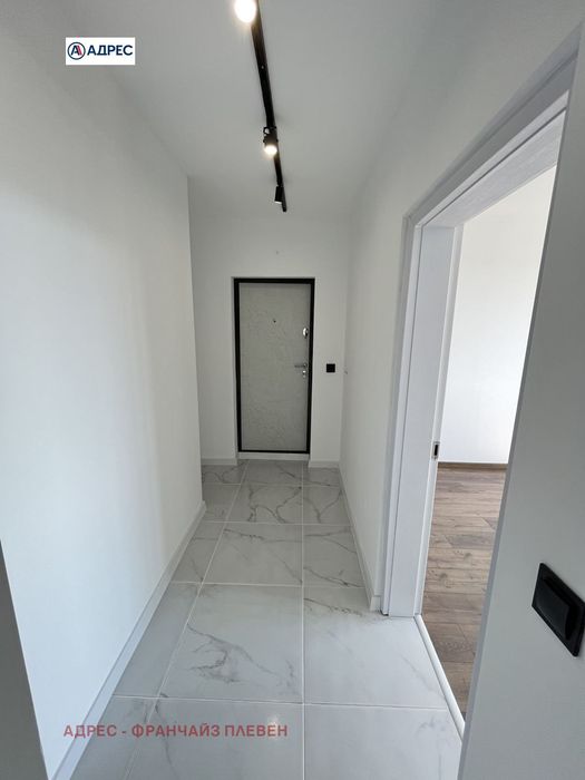 Продава се Тристаен апартамент в Ловеч, Младост - 78 кв.м за 955 €/кв.м - Снимка #7