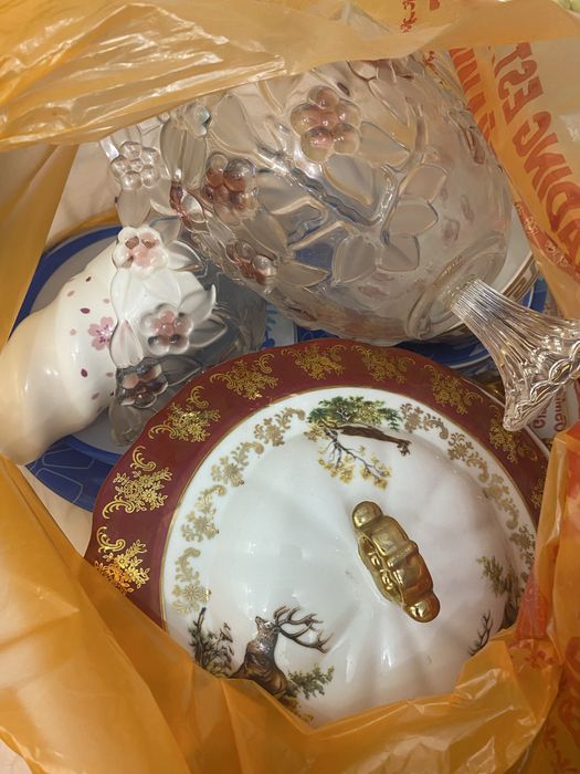 Срочно продается посуды