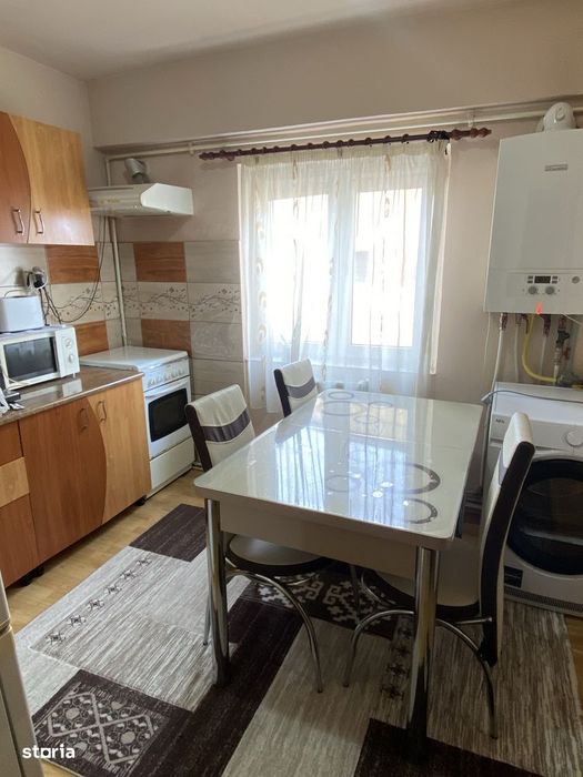 Apartament 3 camere, 70 mp, 2 bai, et.3, boxa ,Cetate – Mercur — fotografia 3
