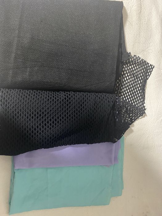 Bucati de materiale