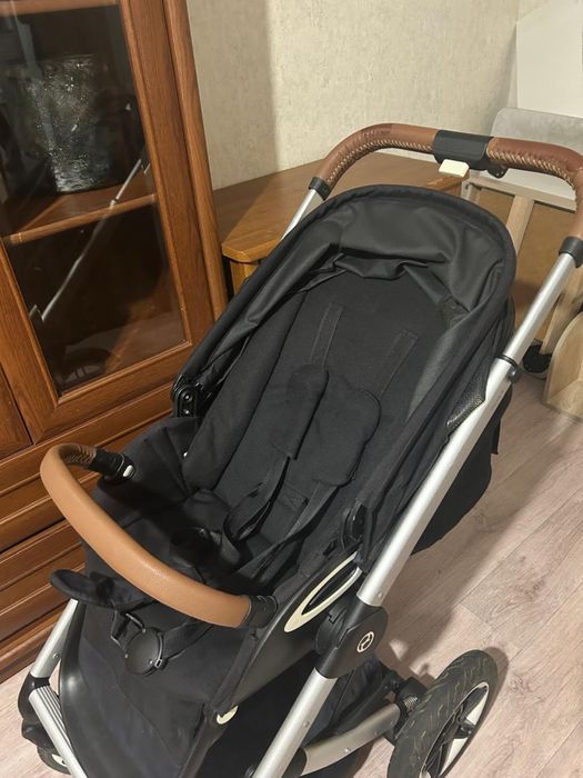 Продам коляску Talos