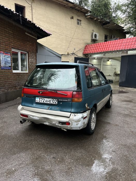 Mitsubishi space runner