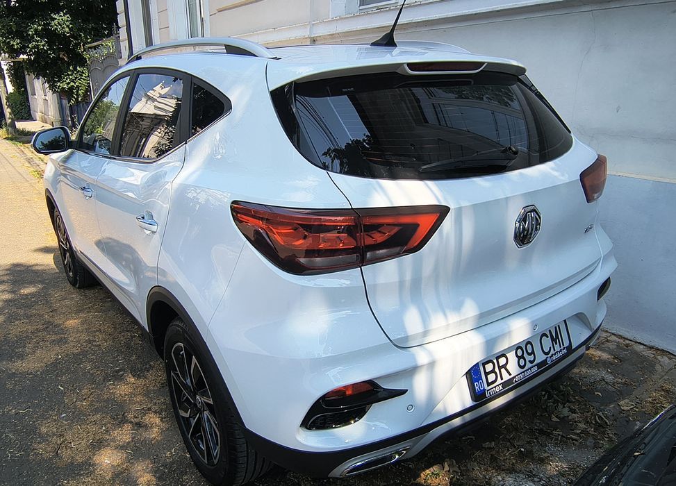 Vand/Schimb MG ZS 2024 1.0T ca nou garantie
