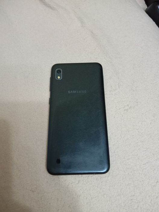Продам Самсунг а10
