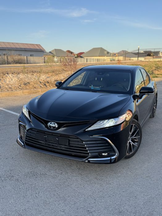 TOYOTA  Camry 75 Аренда автомобиля с водителем.