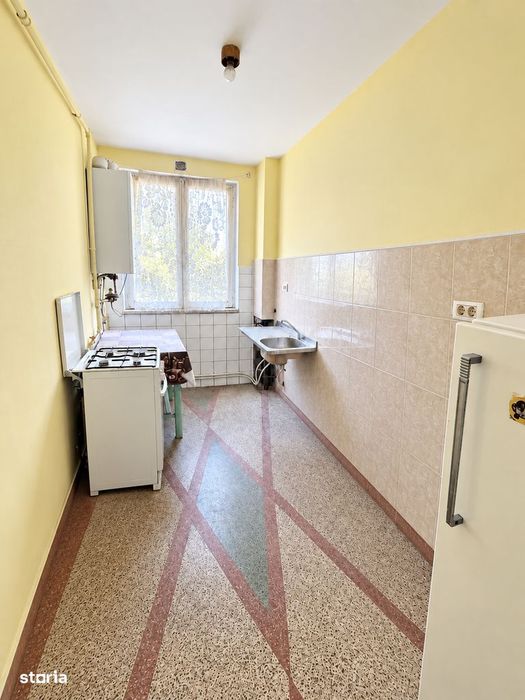 Apartament 2 camere, Parter înalt, centrală, 46mp utili, Semicentral!
