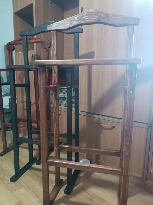 Напольная вешалка, немой слуга