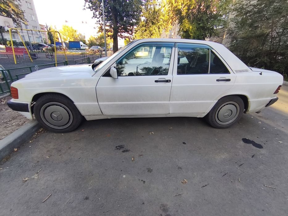 Продам Mercedes Benz 190 w201 АКПП