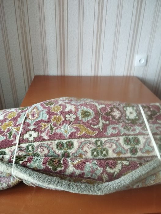 Ковер шерстяной б/у