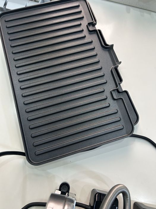 Продам электрогриль Делонги