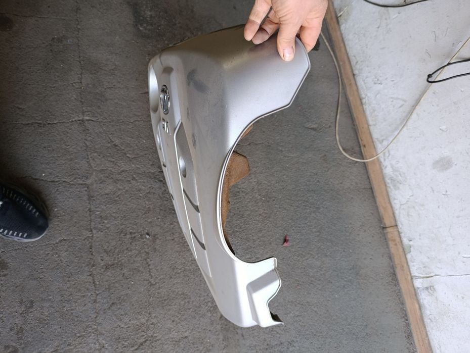 Лексус крышка двигателя