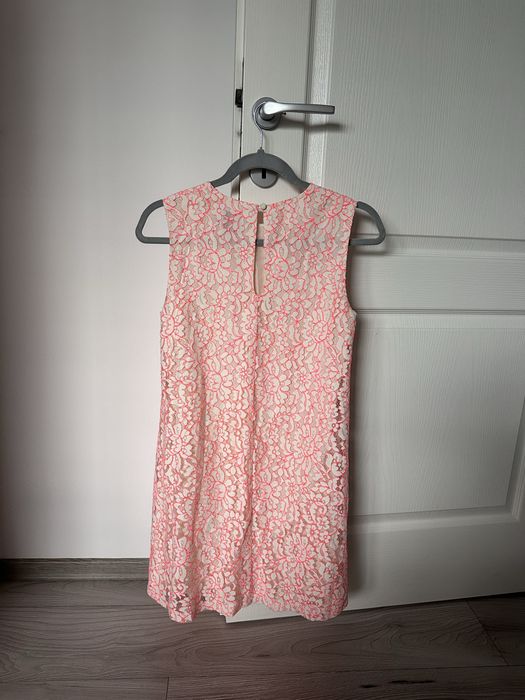 Rochie roz Asos marimea 36