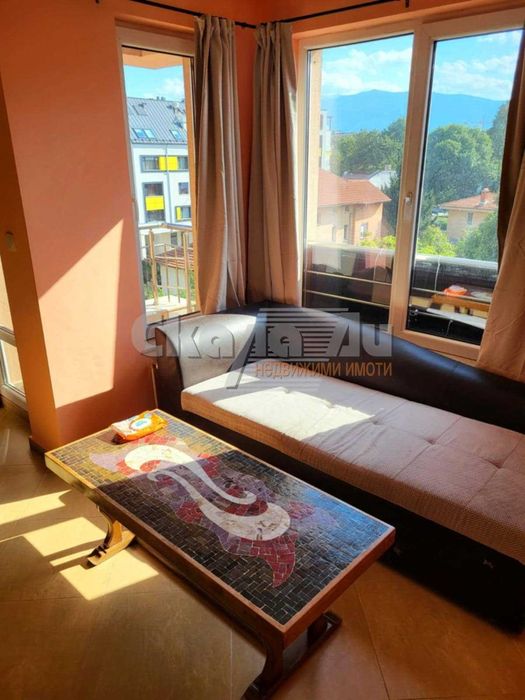 Продава се Тристаен апартамент в Банкя - 93 кв.м за 2689 €/кв.м - Снимка #1